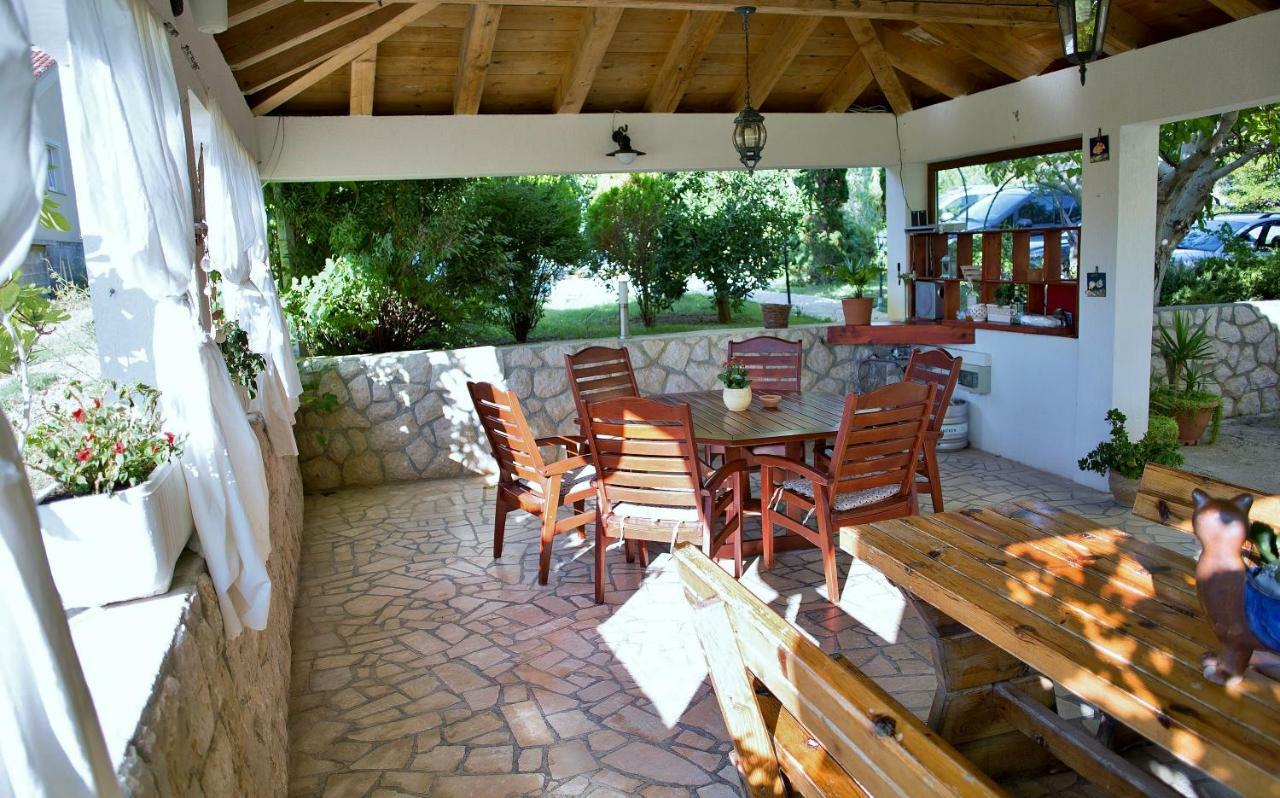 Apartments Bosiljka Rab Town Bagian luar foto